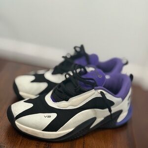 R.A.D One V2 Panda Men’s sz 9